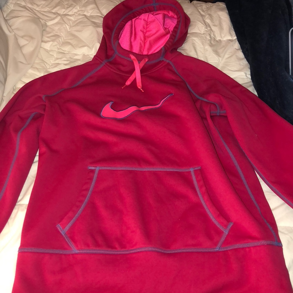 NIKE Therma-Fit hoodie